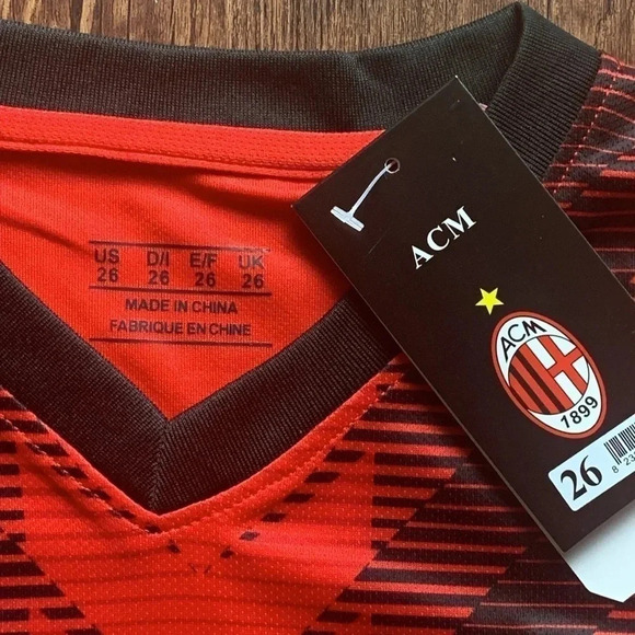 PULISIC AC MILAN Home Jersey 2023-24 Youth Kids Kit Small NWT - Picture 11 of 12